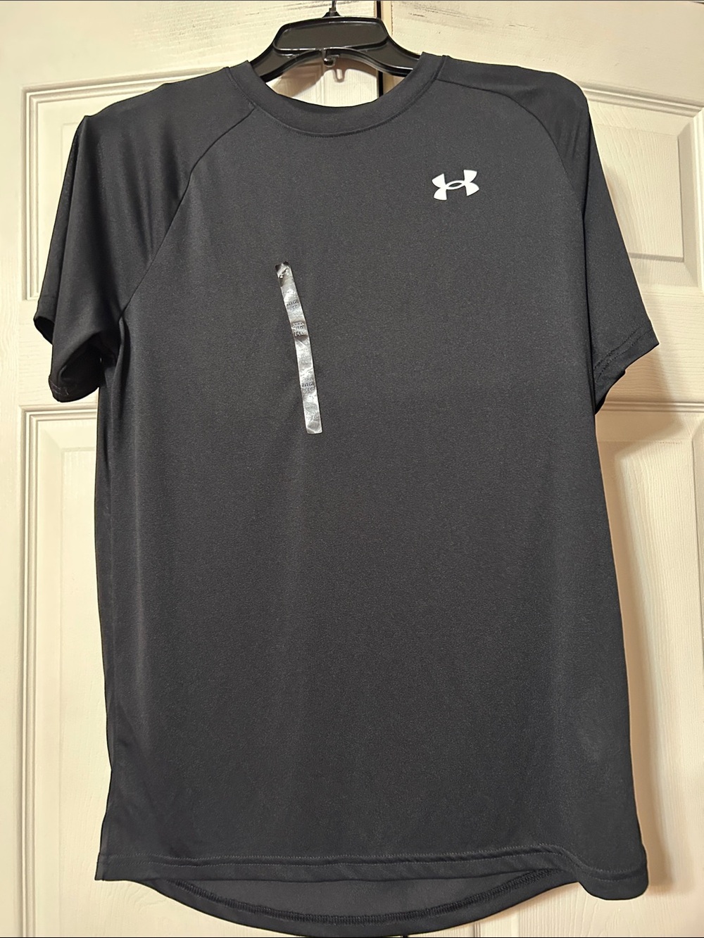 Under Armour Youth XL Black Short-Sleeve Athletic Tee
